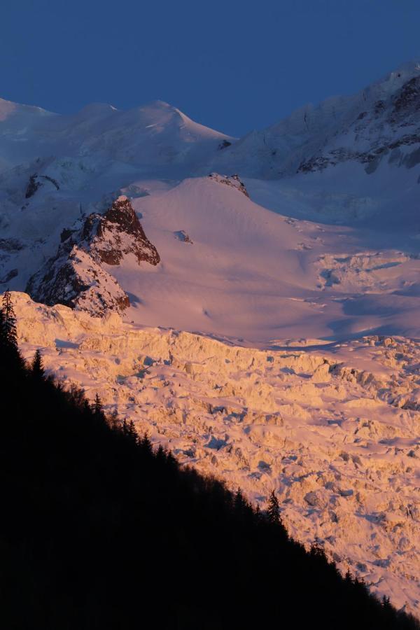 Appartement Lyret Centre Chamonix, Vue D'Exception Екстер'єр фото